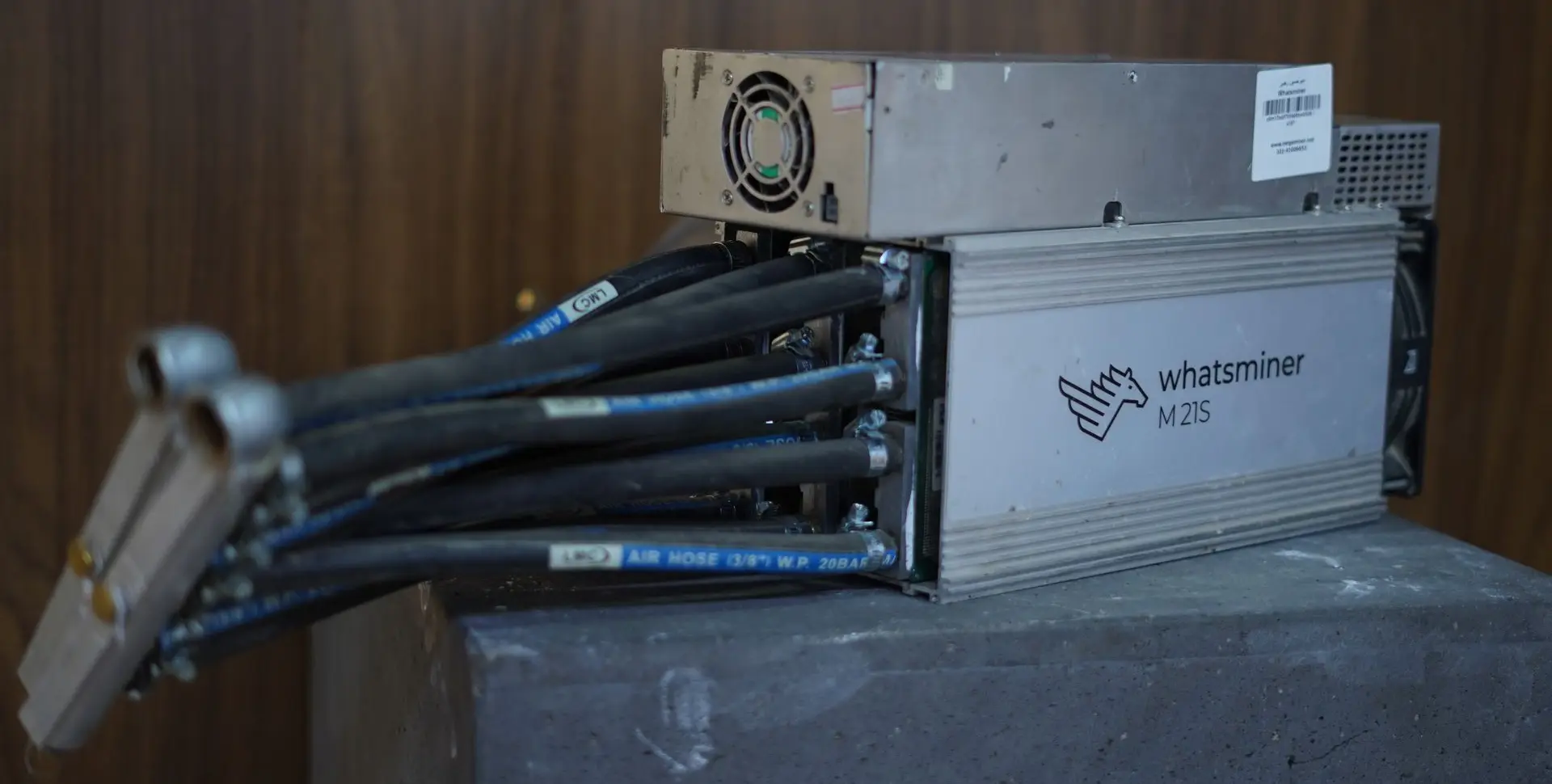 ماینر برند whatsminer واتر کولینگ